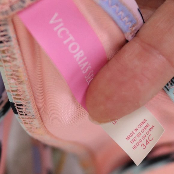 2/$20 Victoria's Secret geometric bikini top B5 - Picture 6 of 7